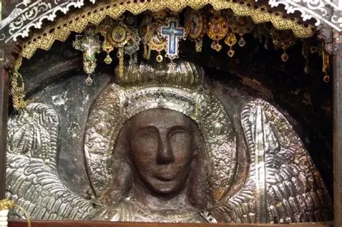 Μονή Ταξιάρχη Μανταμάδου